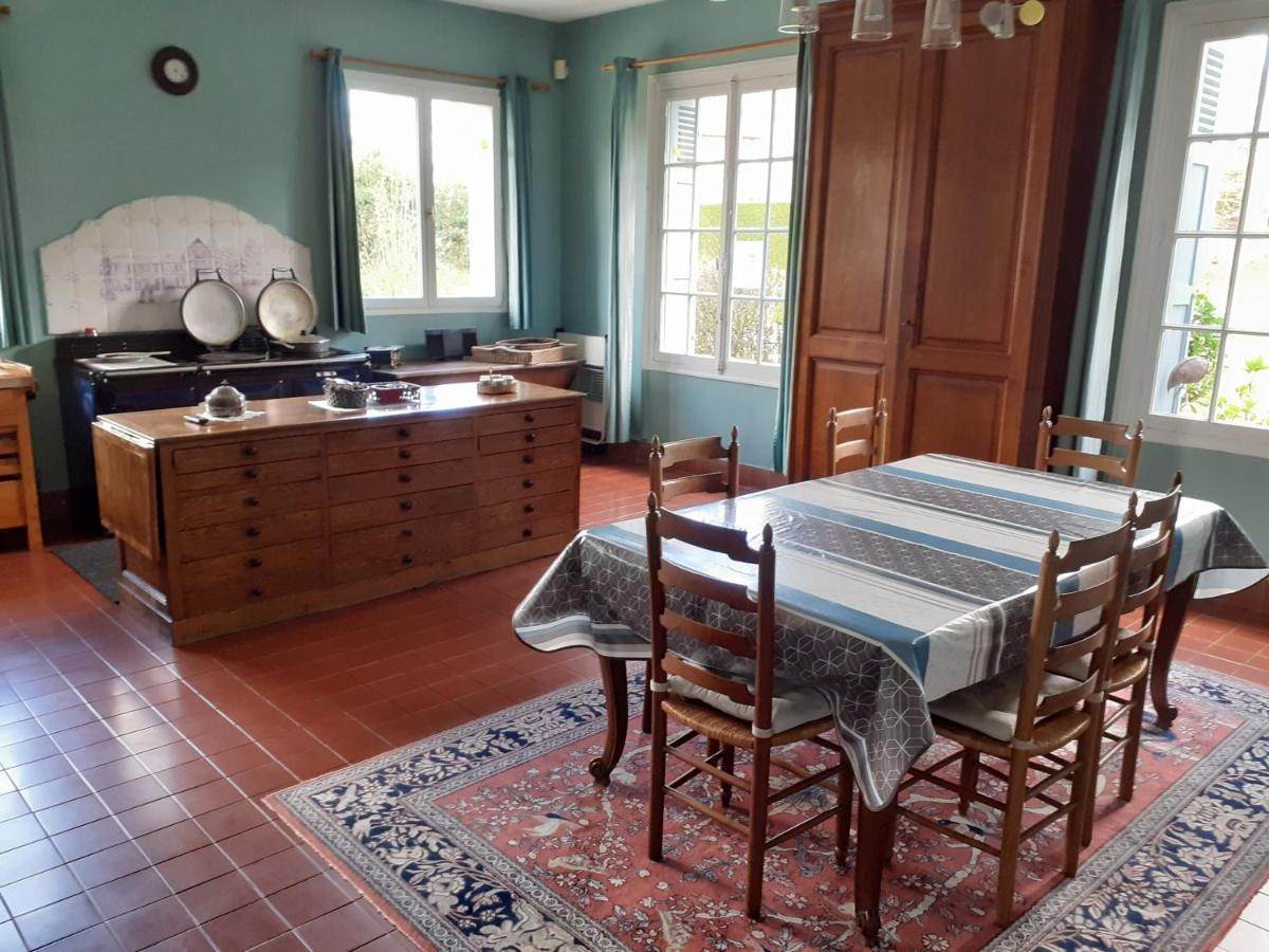 Manoir De Graincourt Hotel Derchigny ภายนอก รูปภาพ